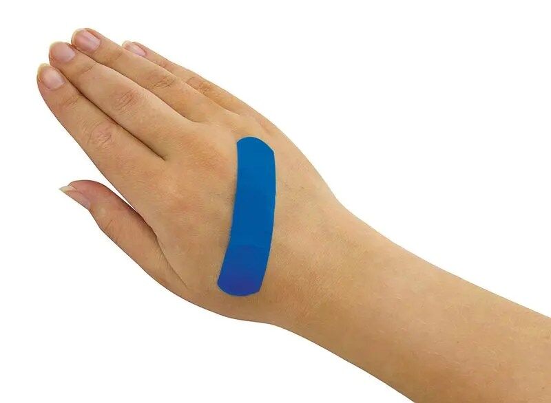 Dependaplast Blue Plasters 7.5 x 2.5cm 2 Dependaplast Blue Plasters 7.5 x 2.5cm - Image 2